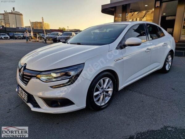 OTOMATİK VİTES 2017 MODEL RENAULT MEGAN 1.5 DCI İCON TRAMERSIZ