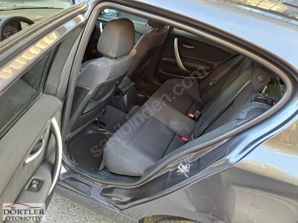 2007 MODEL BMW 1.18İ. OTOMATİK VİTES, SANRUFLU TEMİZ ARAÇ - Görsel 19