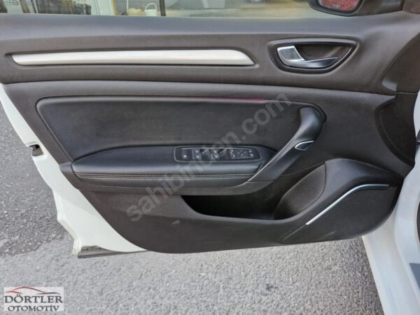 OTOMATİK VİTES 2017 MODEL RENAULT MEGAN 1.5 DCI İCON TRAMERSIZ - Görsel 8