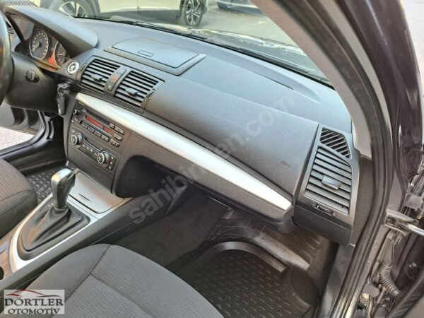 2007 MODEL BMW 1.18İ. OTOMATİK VİTES, SANRUFLU TEMİZ ARAÇ - Görsel 11