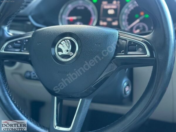 2017 SÜPERB 2.0 DİZEL OTOMATİK (190HP) 4×4 TAM DOLU HAZIR ARAÇ - Görsel 9