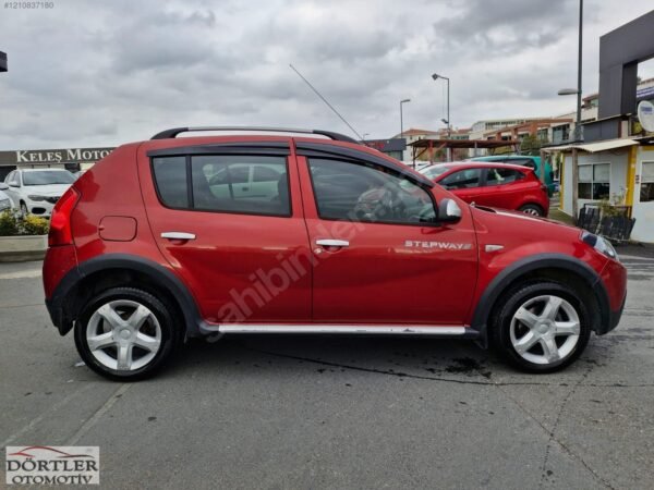 2012 MODEL DACIA SANDERO STEPWAY 1.5 DIZEL 268 BINDE COKTEMIZ - Görsel 5